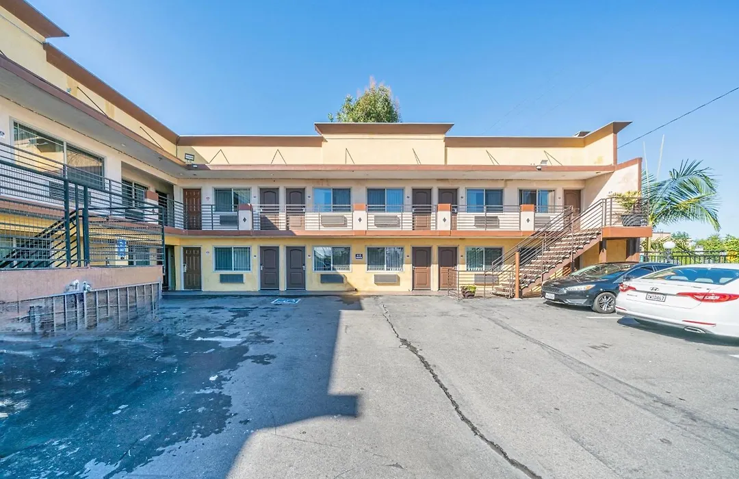 Starlight Inn South El Monte-1