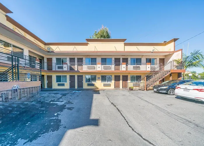 Starlight Inn South El Monte